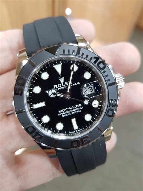 yacht master black bezel